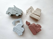 Load image into Gallery viewer, Construction Bath Toys - Pastel