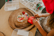 Load image into Gallery viewer, Gingerbread Friends Play Dough Kit