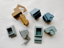 Load image into Gallery viewer, Construction Bath Toys - Earth Tones
